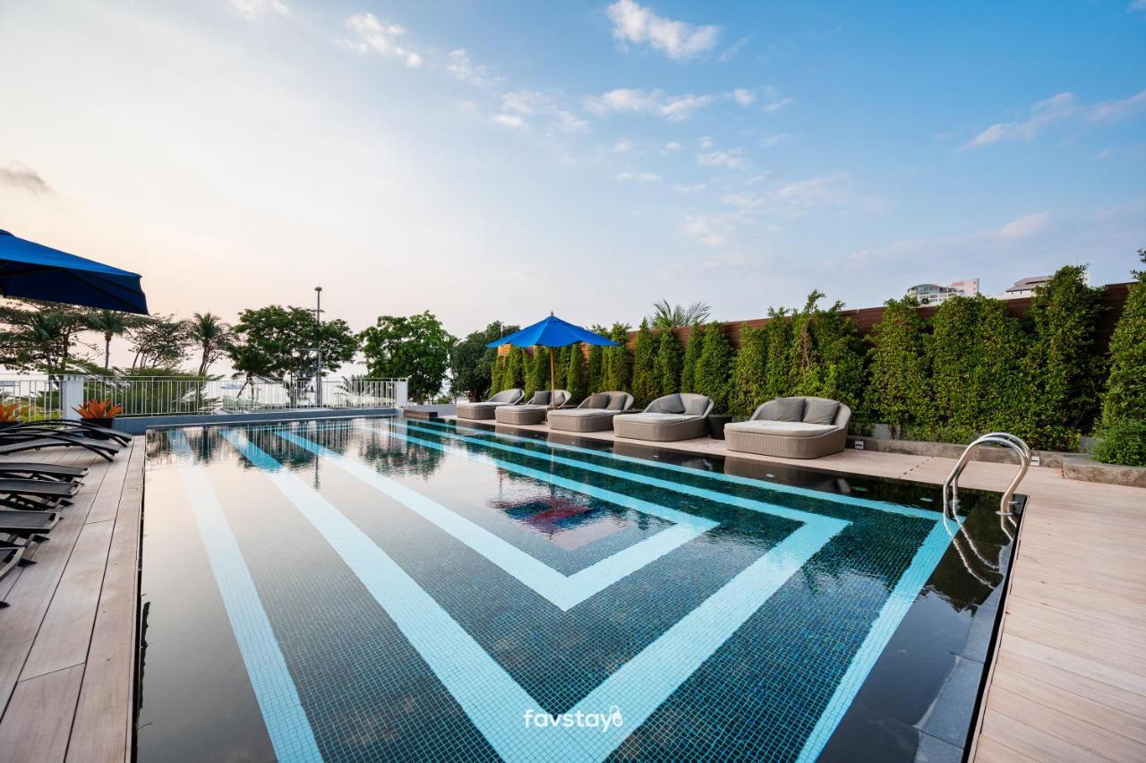Mera Mare Pattaya Beach And Resort Zewnętrze zdjęcie